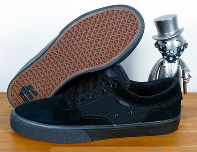 Etnies Skateboard Footwear Skate Schuhe Shoes Factor Black Black Suede 9/42