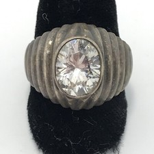 Vintage 925 Sterling Silver Oval Shaped CZ Stunning Ribbed Design Ring sz 8