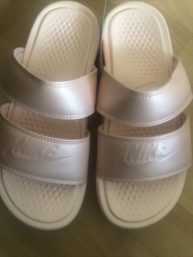 Women's Nike Benassi Duo Ultra Slide 