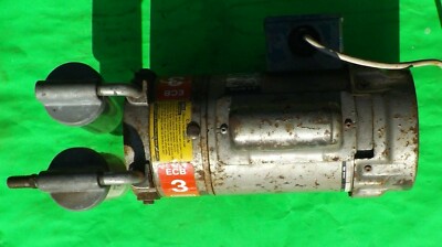 Edwards Model ECB3 Niedervakuumpumpe (kein Hochvakuum) 100mm Hg gemessen