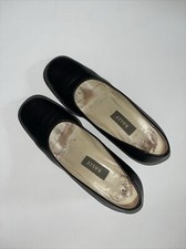 Bally Women  s Black Leather Pumps. US Size 6/EU 3.5. Made In Italy.
