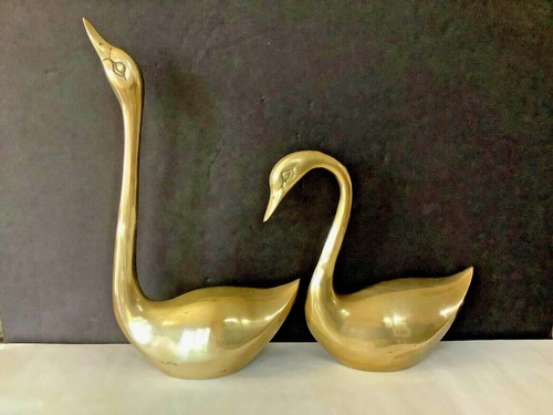 Pair Vintage Solid Brass Decorative Swans 10-1/2” & 16” Tall Figurines Sculpture - Picture 3 of 12