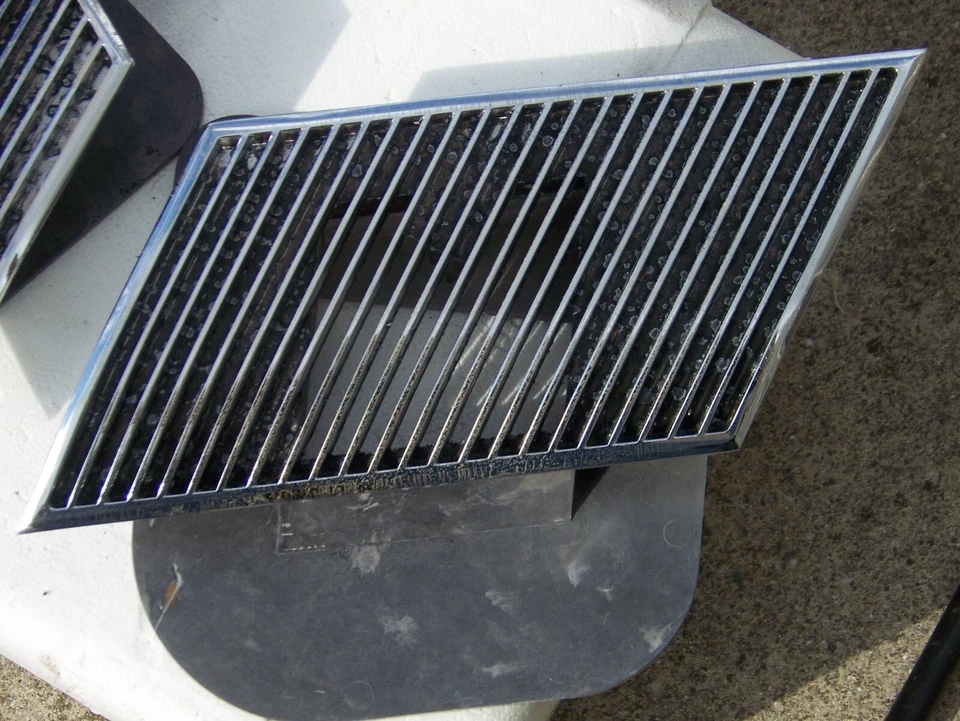 69 BUICK SKYLARK GS 400 350 ЖАЛЮЗИ КАПОТА Б/У С ОПОРНЫМИ ПЛАСТИНАМИ 1969 ТРУДНО НАЙТИ - Изображение 3 из 4