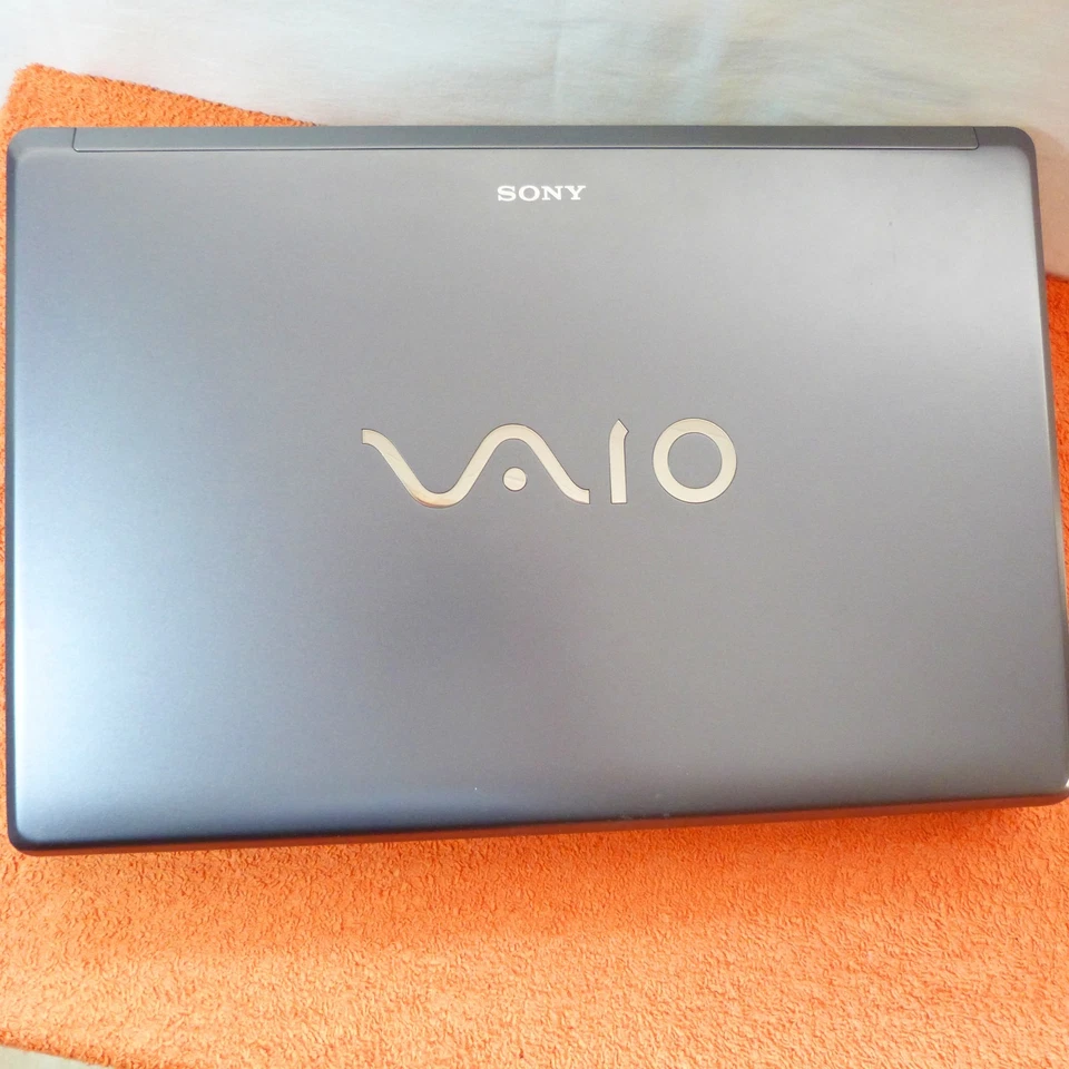 XXL SET I Sony Vaio FW41 PREMIUM 16 pollici HDPLUS l 1TB SSD Windows 10 HDMI - Immagine 3 di 4