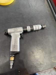 Ingersoll Rand Reversible Pneumatic Screw Gun 500RPM Model 3RTQ
