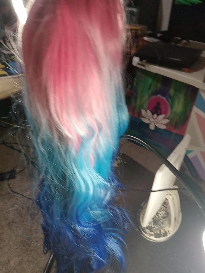 Цветной парик розовый и синий - Изображение 4 из 4