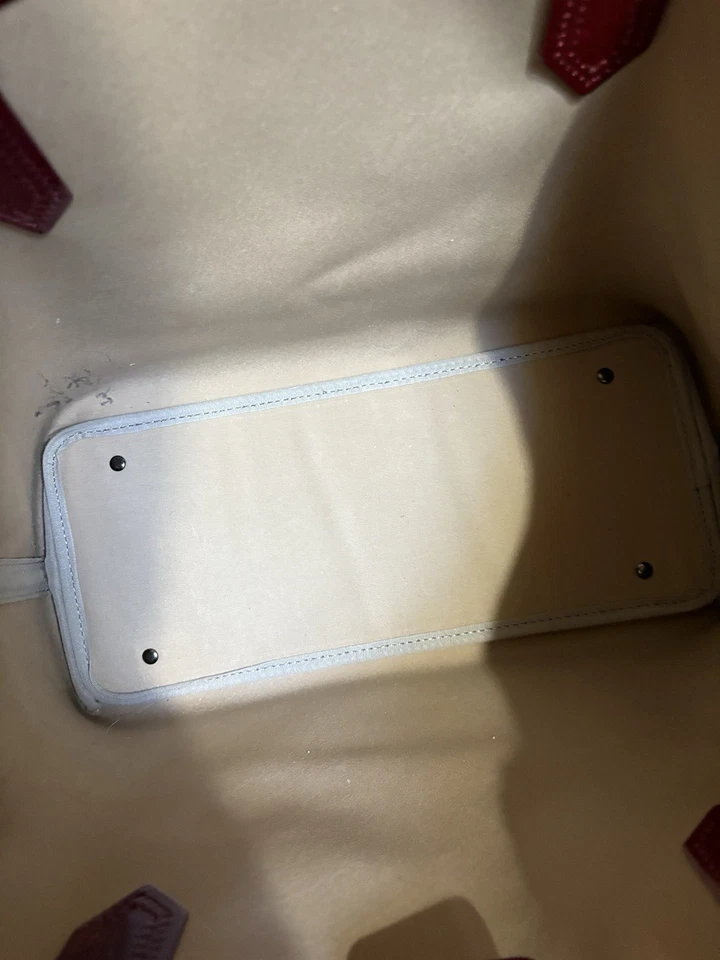 Bolso de Mano Burberry Nova Check Pequeño Nickie Color Frambuesa. Excelente estado Foto 4 de 4