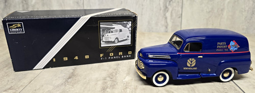 Liberty Classics Limited Edition 1:25 1948 Ford F-1 Panel Bank New Holland w Box
