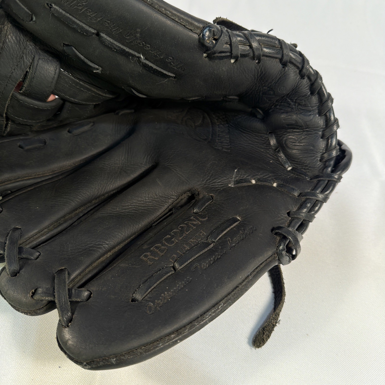 12 1/4 Inch Palm Pad Lht Black
