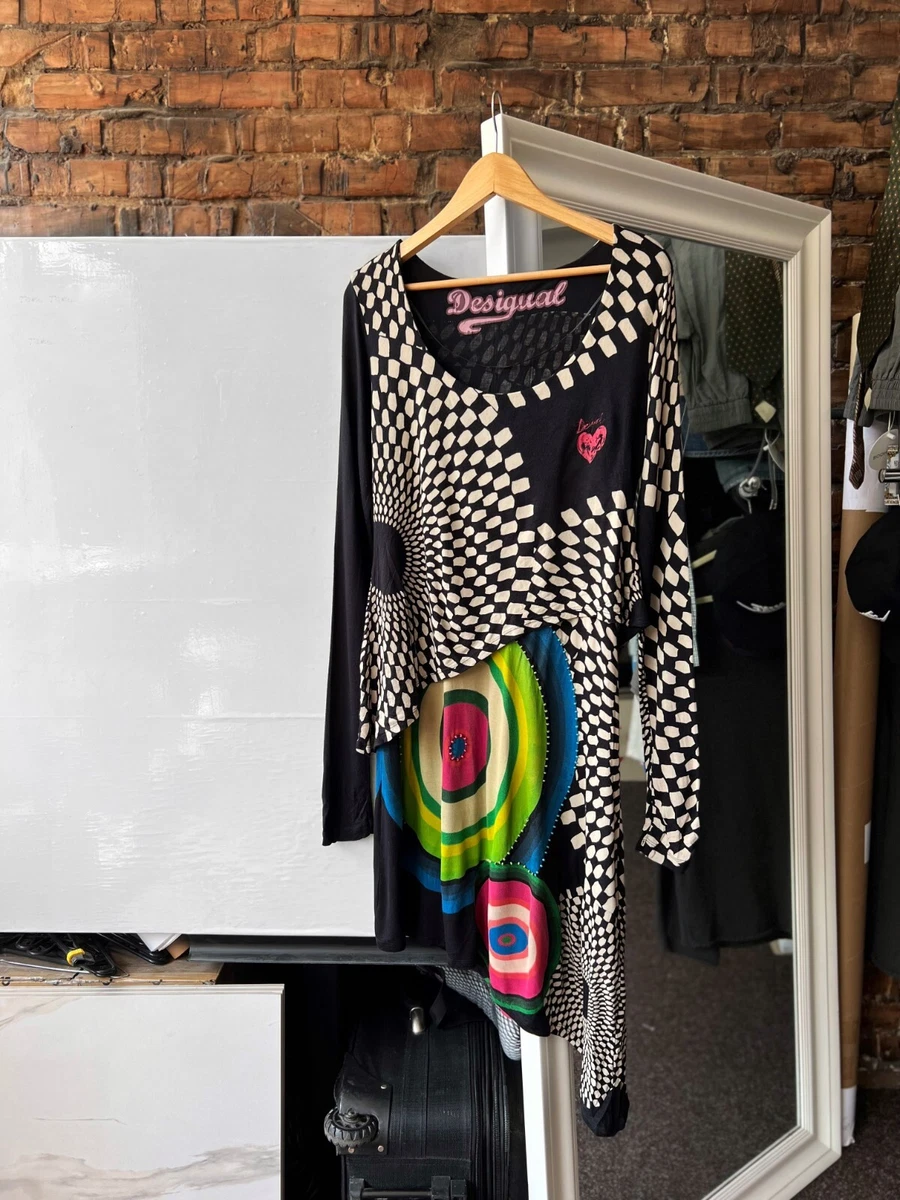 Asymmetrical clearance clothing desigual