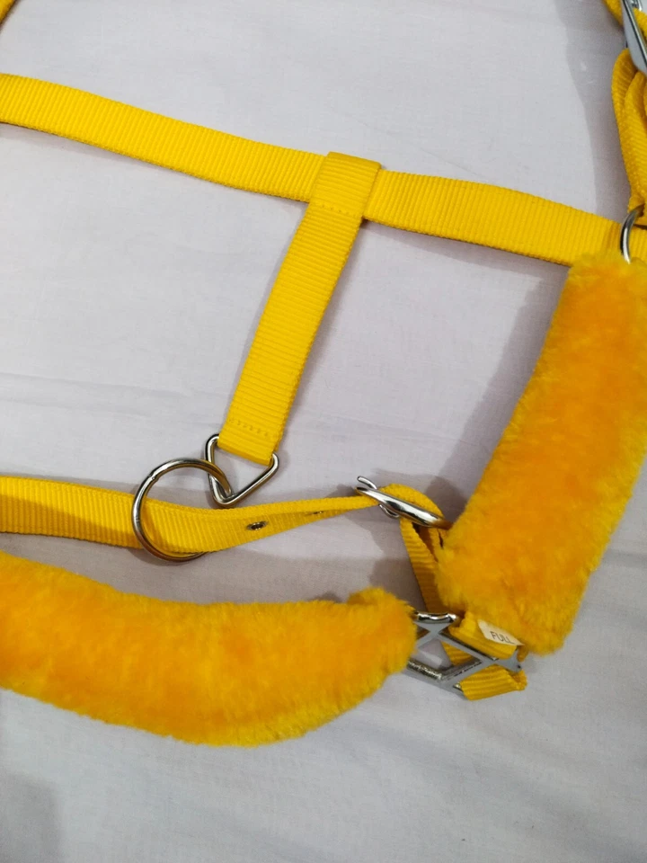 Nuevo Halter de Caballo Ajustable Color Amarillo Sintético con Piel Foto 4 de 4