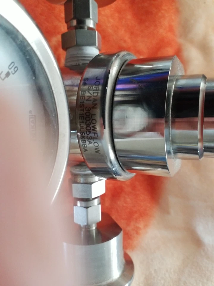 Regulador de presión NPT LowFlow 1/2" JR-038-6l 3600PSI 150F 5-50 PSI Foto 2 de 4