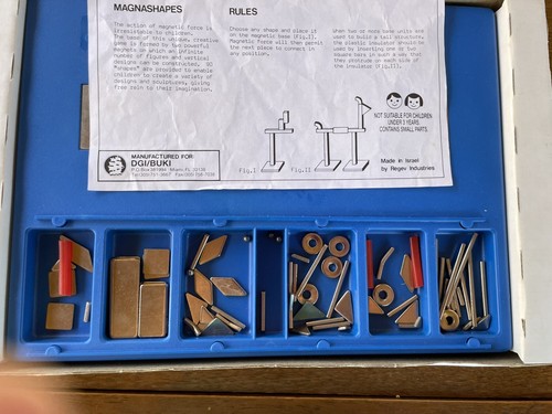 Vintage MagnaShapes Creative Building Magnetic Magnet Game Made In Israel - Picture 6 of 7