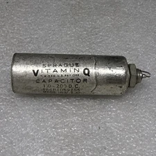 SPRAGUE VITAMIN Q CAPACITOR 1.0µF 200DC 186P10592S5