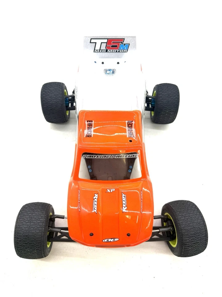 Team Associated T5M 1/10 2wd Stadium Truck Roller Slider Chassis w/ Body New - Image 3 of 4