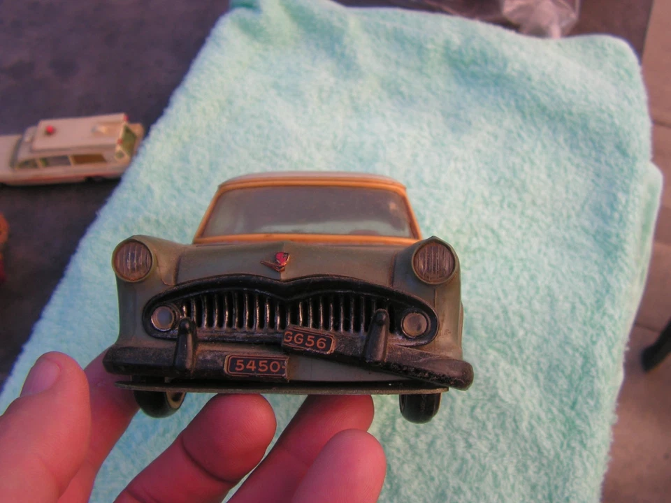 Collection voiture Simca Versailles mecanique gégé - Photo 2/4