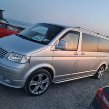 Volkswagen Transporter T5 van.