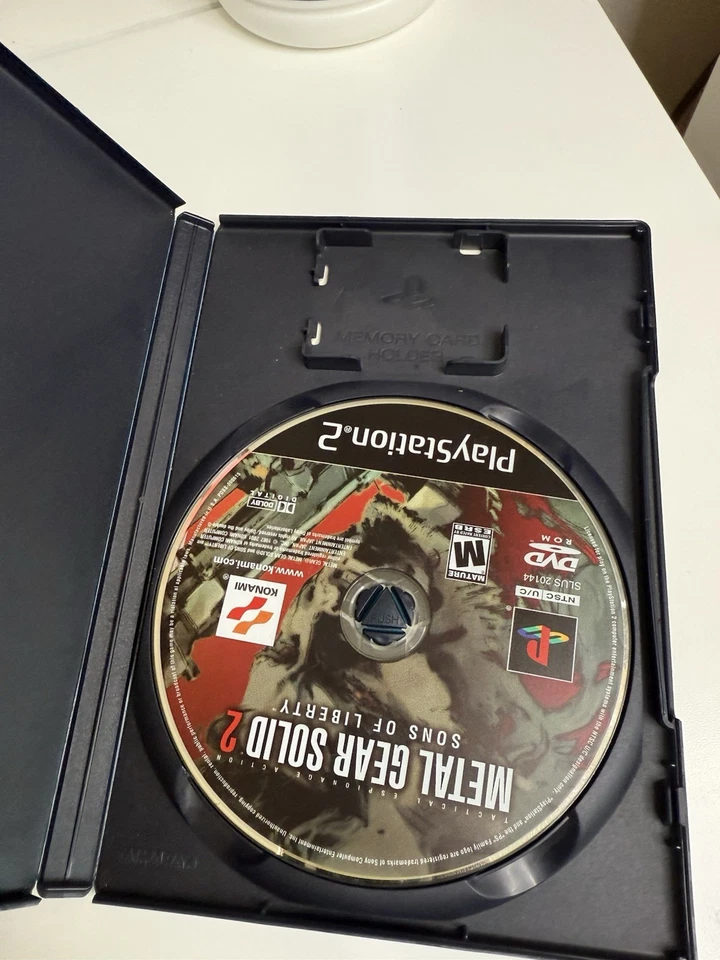 PS2 Metal Gear Solid 3: Snake Eater Metal Gear Solid 2: Sons Of Liberty CIB - Image 4 of 4