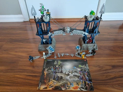 Lego Bionical 8893 Lava Chamber Gate 2006, Complete W/ Instructions & Figures!!