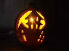 HALLOWEEN PUMPKIN W/CARVED HAUNTED HOUSES LIGHT UP W/CORD MUST C