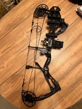 Bowtech Convergence Compound Bow RH  8-70#  21-31”  330fps HIGHLY ADJUSTABLE!