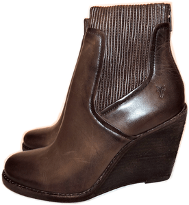 Frye Carrie Fruncido Back-Zip Botines Pizarra Cuero Zapato de Cuña Frye Carrie Fruncido Back-Zip Botines Botines Botines Pizarra Cuero Zapato de Cuña 795c18