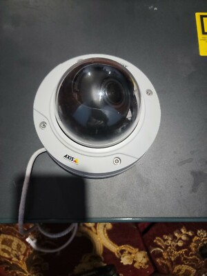 Axis P3215-VE Network Camera with ceiling mount 