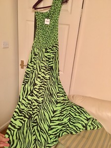 abito lungo moschino