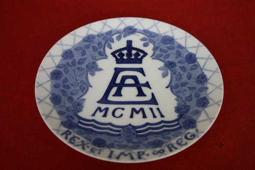ROYAL COPENHAGEN ROYALTY PLATE HANDPAINT PORCELAIN - 第 24/33 張圖片