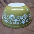 Vintage Pyrex Spring Blossom Crazy Daisy Mixing Bowl #403 2.5 Qt Avocado Green