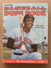 Vintage 1974 BASEBALL DOPE BOOK Sporting News BOBBY BONDS