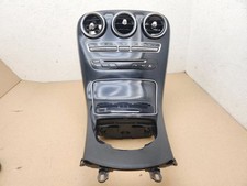 Mercedes-Benz C W205 2015 Mittelkonsole A2056800210 JND11834 Mercedes-Benz C W205 2015 Mittelkonsole A2056800210 JND11834