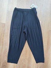 NWT Homme Plisse Issey Miyake Pleats Navy Trousers Size 2