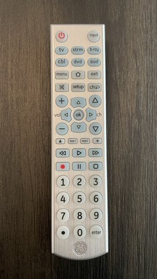 GE UltraPro Universal Remote Control SRC4516-1 Tested & Works