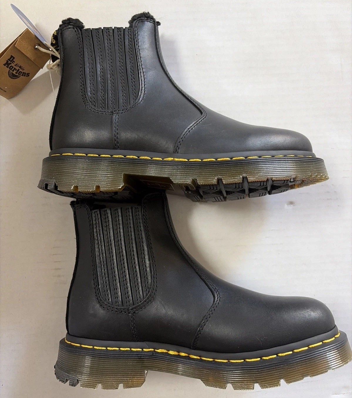 Dr. Doc Martens 2976 Wintergrip Womens Sz 4 Chelsea AirWair Black Leather Boot thumbnail 2