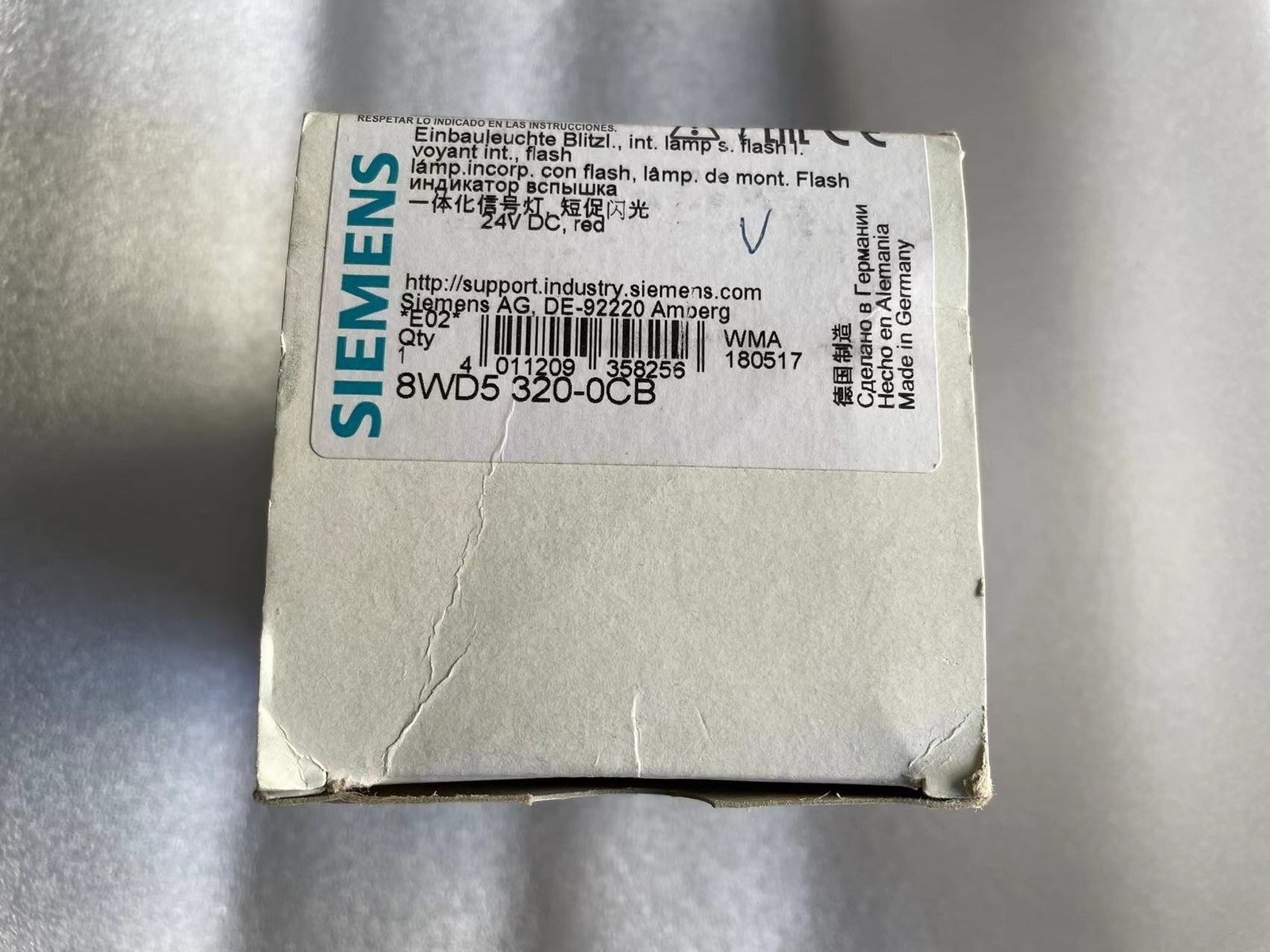 1PCS NEW 8WD5320-0CB Integrated Signal Light #am