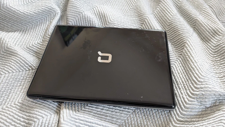 Compaq PRESARIO Cq50 Windows Vista AMD TURION Dual Core 2GHZ 2gbRam 250hdd - Image 2 of 4