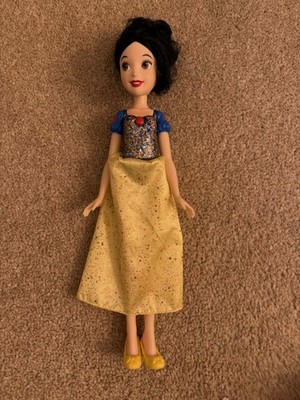 Disney Princess Snow White Royal Shimmer Puppe Hasbro 2018