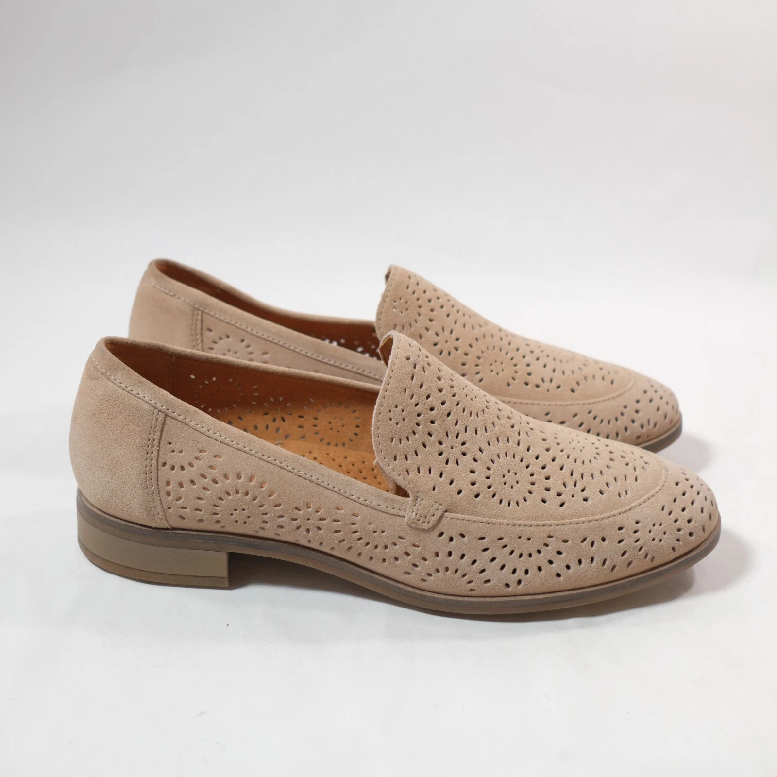 Mocassino donna Clarks Trish Calla sabbia taglia US 9W NUOVO SENZA SCATOLA