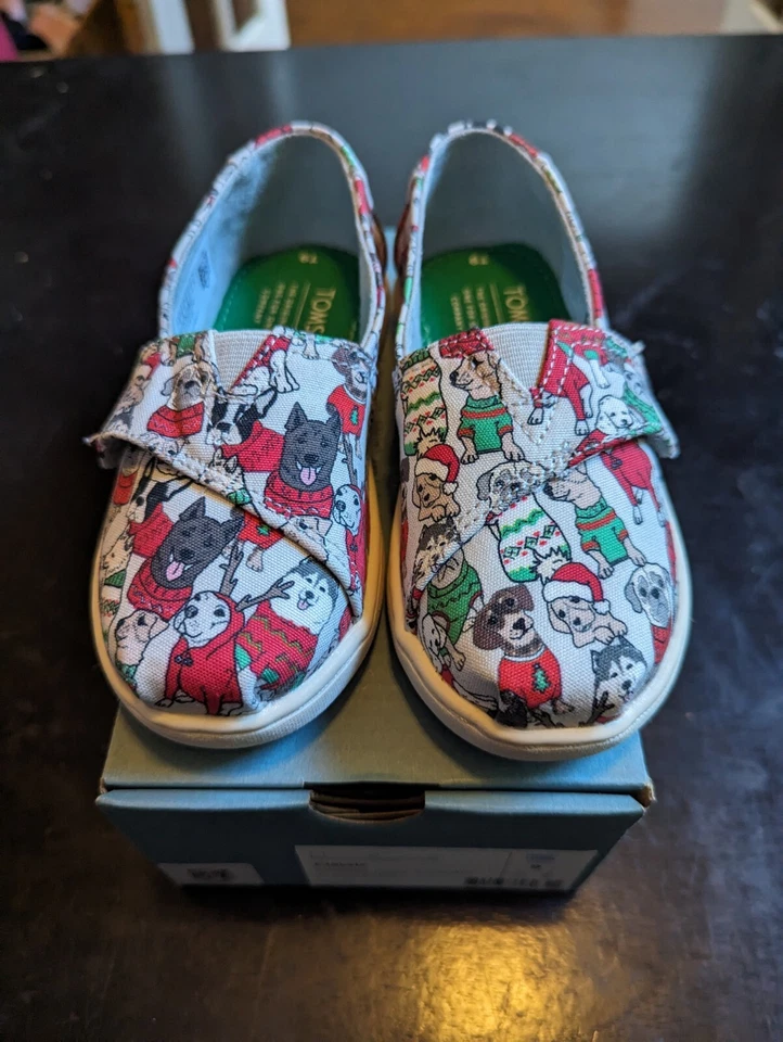 Suéter Gris Navidad Glaciar TOMS Niño Pequeño Perros Estampado Zapatos Talla 9 Foto 2 de 2