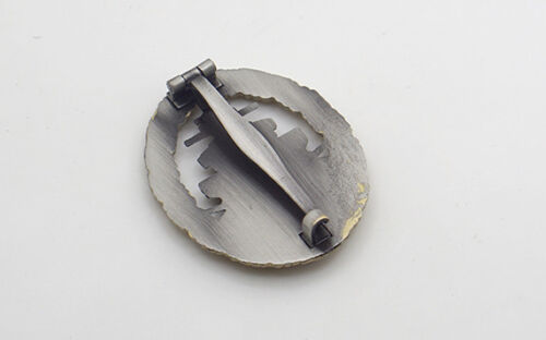 GERMAN WW2 1957 Kriegsmarine High Seas Fleet Badge - Picture 2 of 3