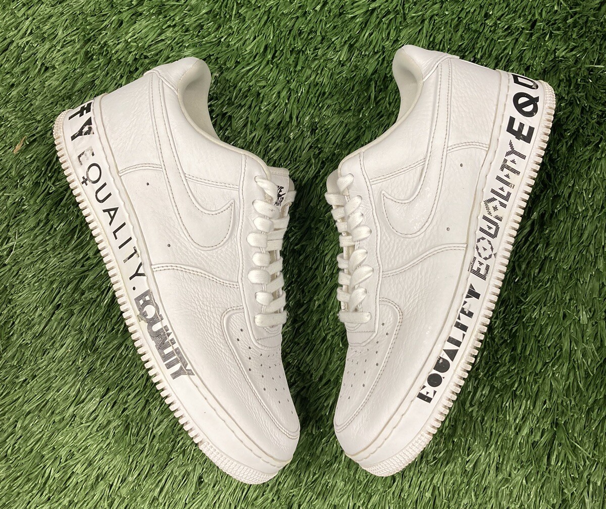 NIKE AIR FORCE 1 LOW CMFT 