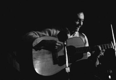 American Folk Singer Fred Neil Performs At The Night Owl 1965 OLD PHOTO