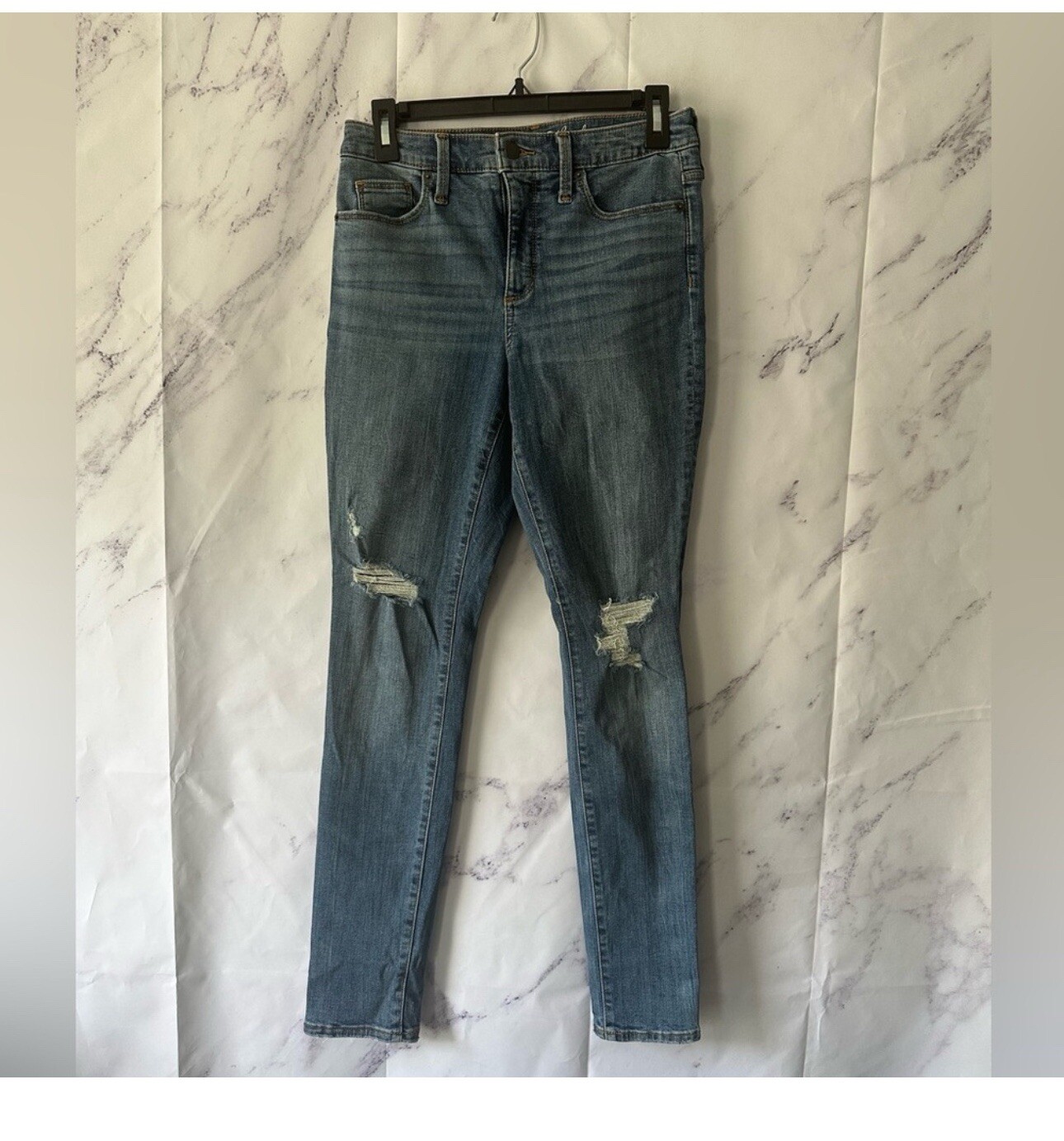 UNIVERSAL THREAD LIGHTWASH DISTRESSING HIGH RISE … - image 1