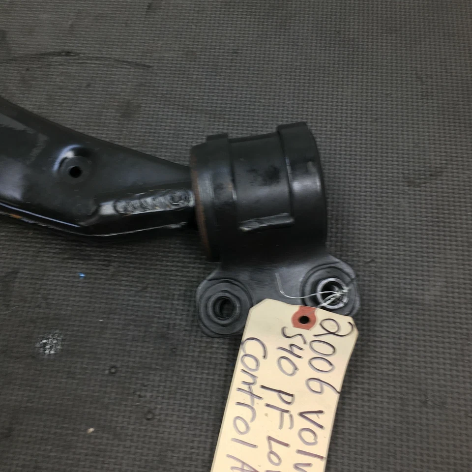 04-11 VOLVO S40 pasajero suspensión delantera derecha brazo de control inferior fabricante de equipos originales Foto 2 de 4