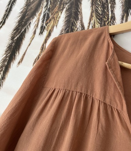 JAC & JACK Relaxed Brown Long Sleeve Top Blouse V Neck Size S 8 - 12 - Picture 4 of 6