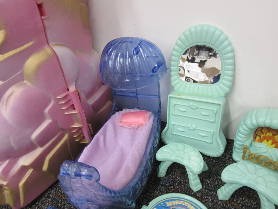 She-Ra Princess of Power Crystal Castle vintage Mattel playset - Image 2 of 4