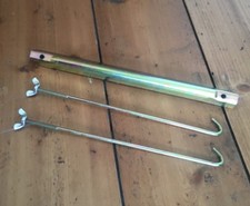 RENAULT 12 TL TS SW GTS GORDINI BATTERY SECURING MOUNT CLAMPS BRACKETS