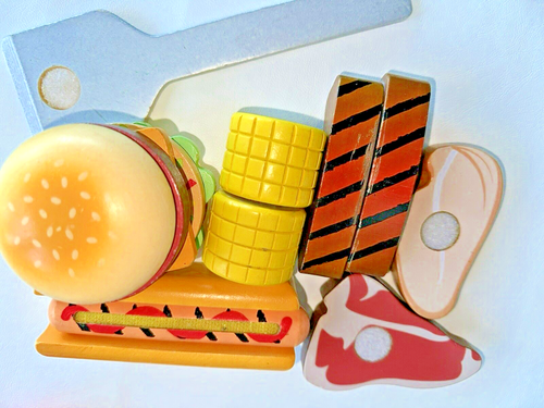 Lot of 70 Children's Pretend Play Food Plastic, Wooden, Looney Toons Dishes - Picture 15 of 16