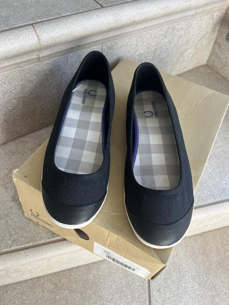 Fred Perry Black Ballet Flats. Heels Size 36-37